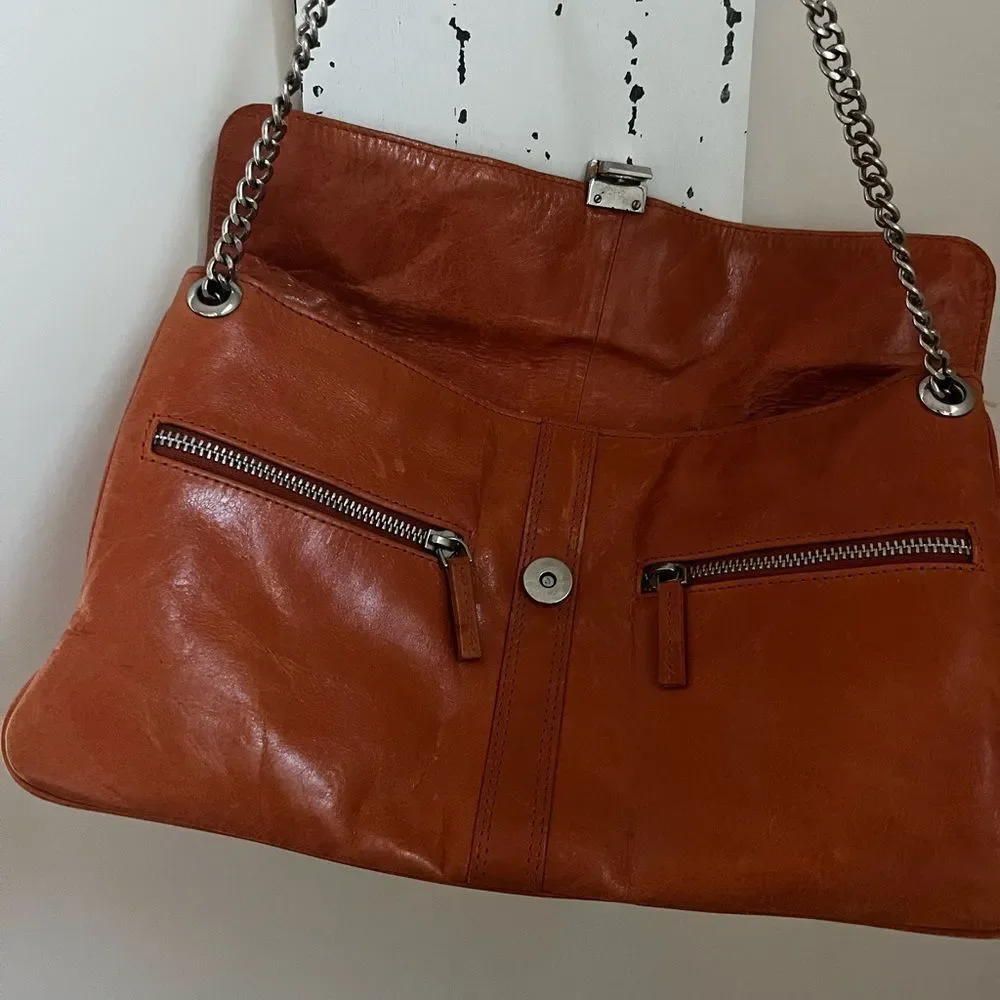 IRIS TYLER Elegant Tan Leather Shoulder Bag; measurements: 12x7 & 24 “ chain